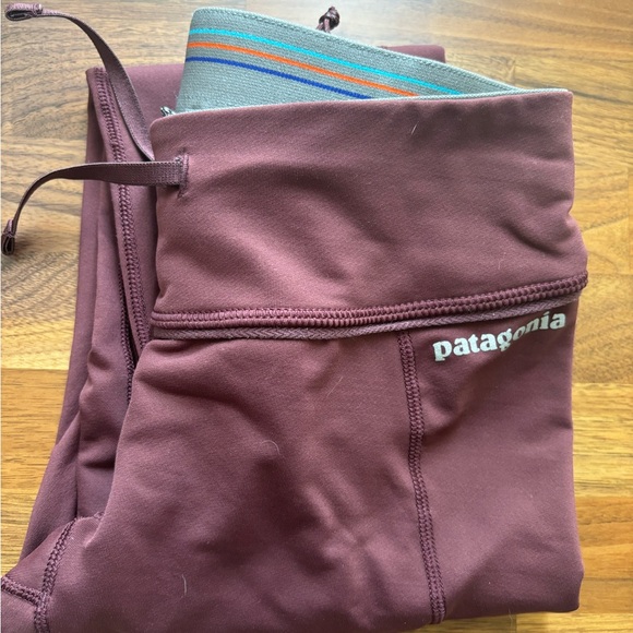 Patagonia endless running tights. New without tags - Picture 3 of 3